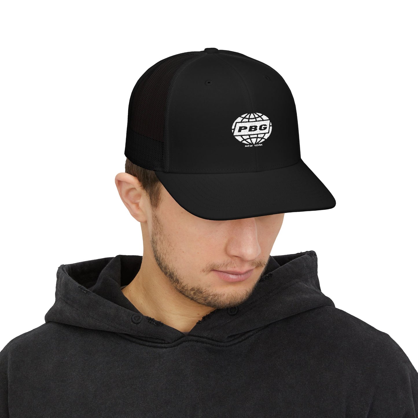 PBG GLOBE Trucker